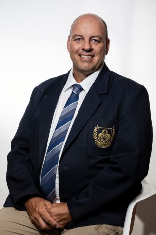 Mnr Etienne Janse van Rensburg